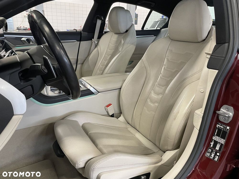BMW Seria 8 - 6