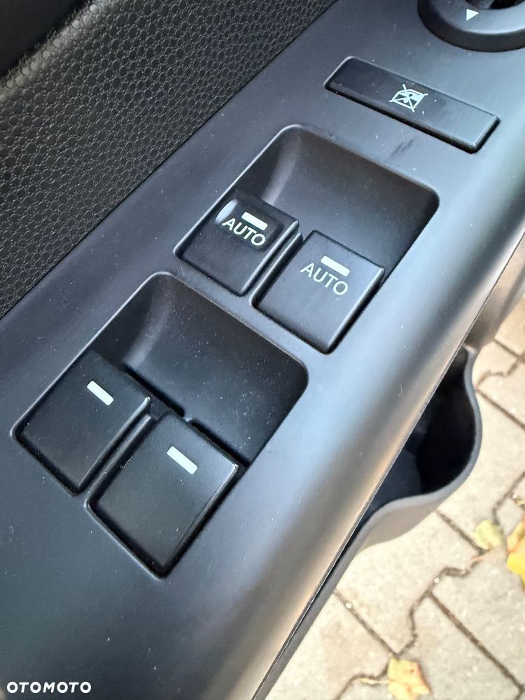 Kia Venga - 15