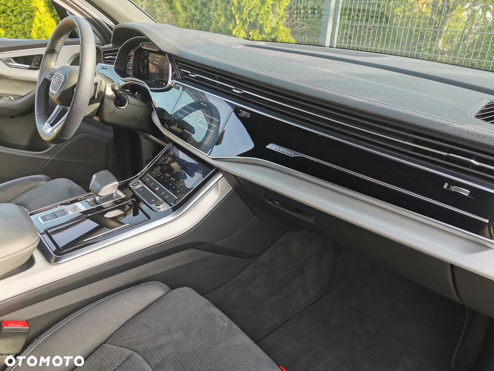 Audi Q7 - 4