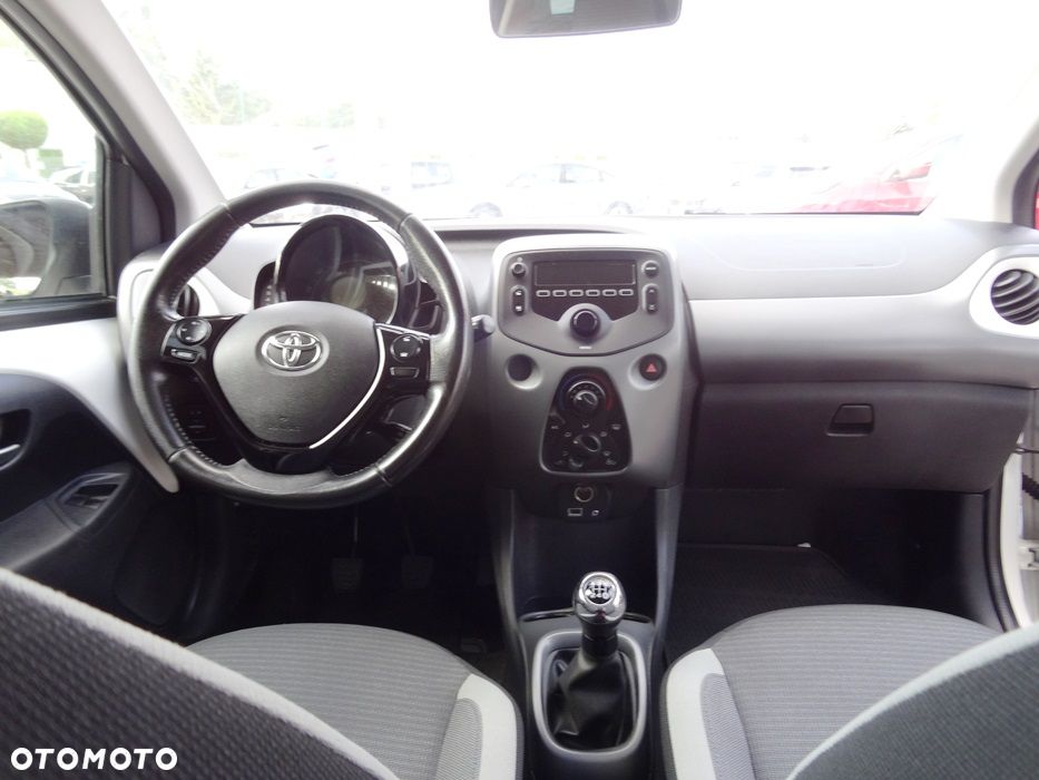 Toyota Aygo 1.0 VVT-i Black Edition - 15