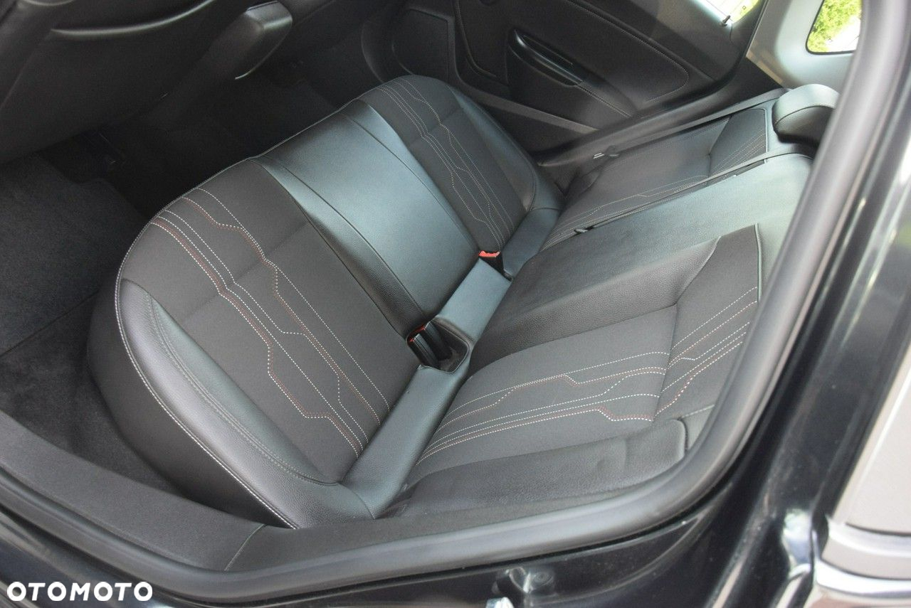 Opel Astra 1.4 Turbo 150 Jahre - 21