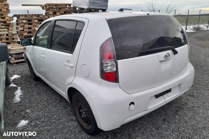 Dezmembrez Daihatsu Sirion 2 [facelift] [2007 - 2013] Hatchback 1.3 M - 4