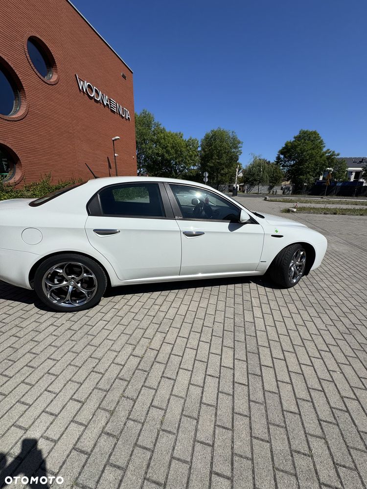 Alfa Romeo 159 - 7