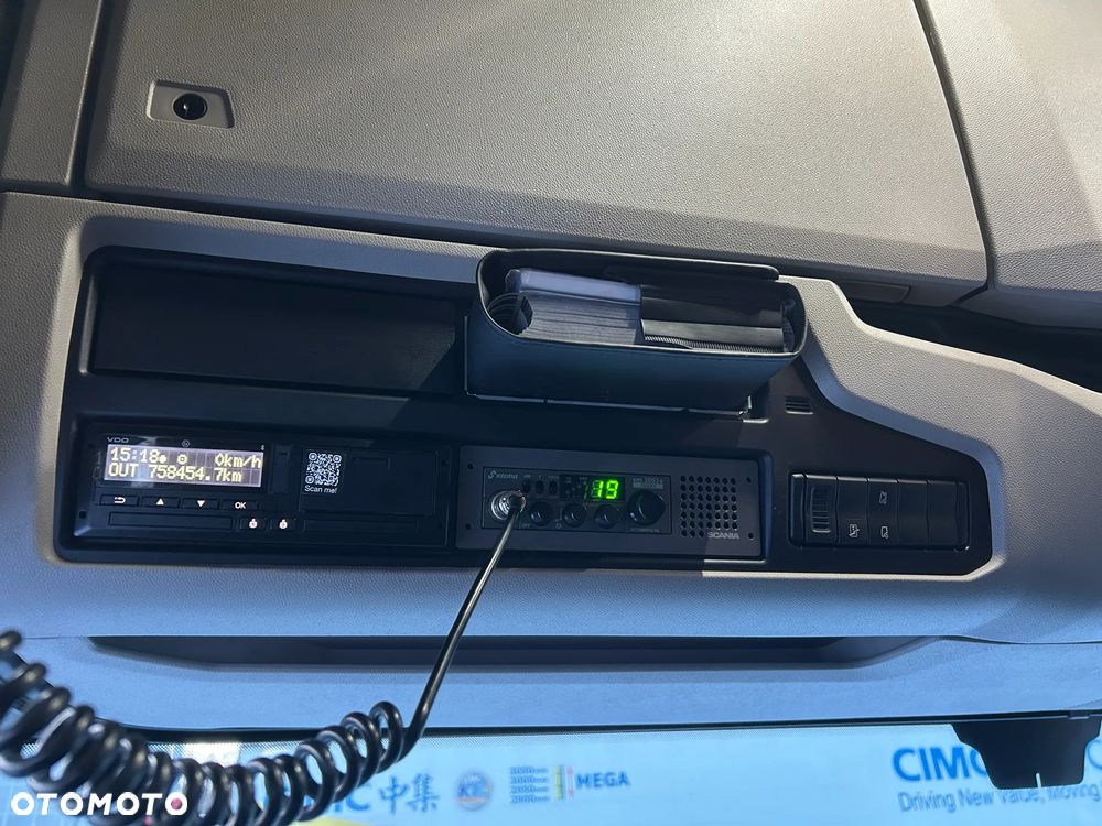 Scania R450 MEGA RETARDER NOWE OPONY / TACHOGRAF NOWEJ GENERACJI / KLIMA POSTOJOWA / LOW DECK / ZBIORNIKI PALIWOWE 1200 L / MOŻLIWA SPRZEDAŻ W ZESTAWIE Z NACZEPĄ !! - 29