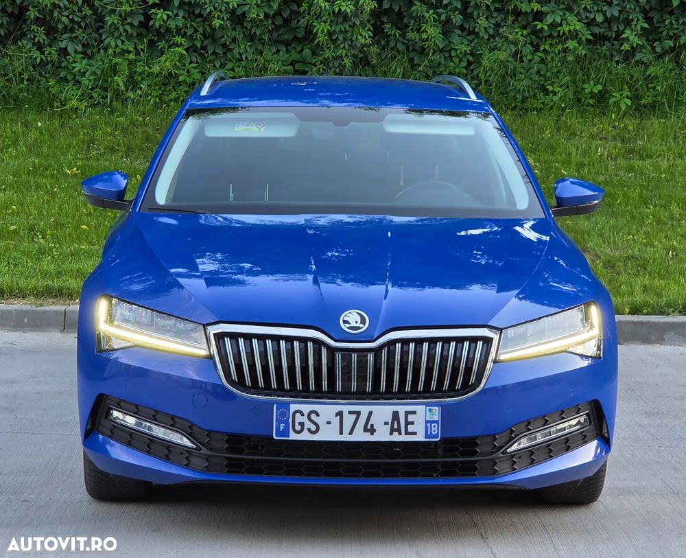 Skoda Superb 2.0 TDI DSG Selection - 2