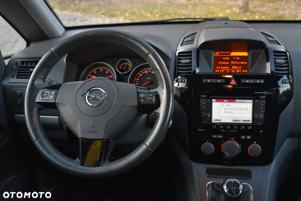 Opel Zafira 1.8 Navi - 18