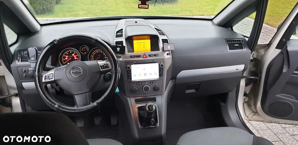 Opel Zafira 1.8 Enjoy - 7