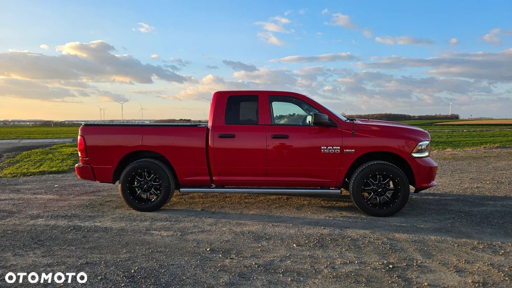 Dodge RAM 5.7 4x4 - 3