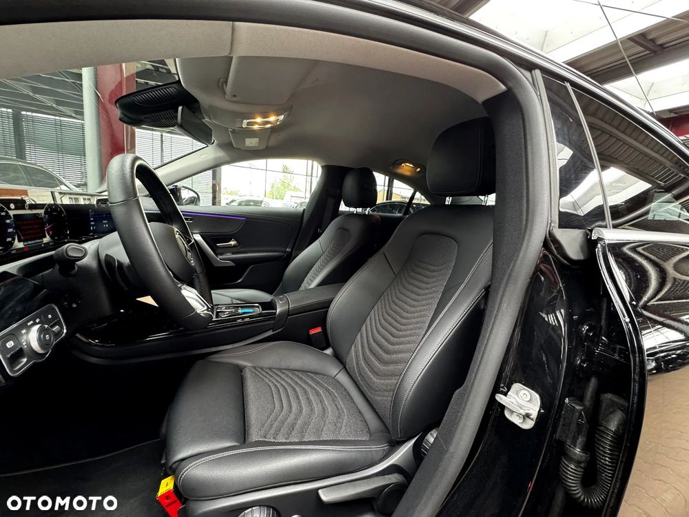 Mercedes-Benz CLA 200 mHEV Progressive 7G-DCT - 13