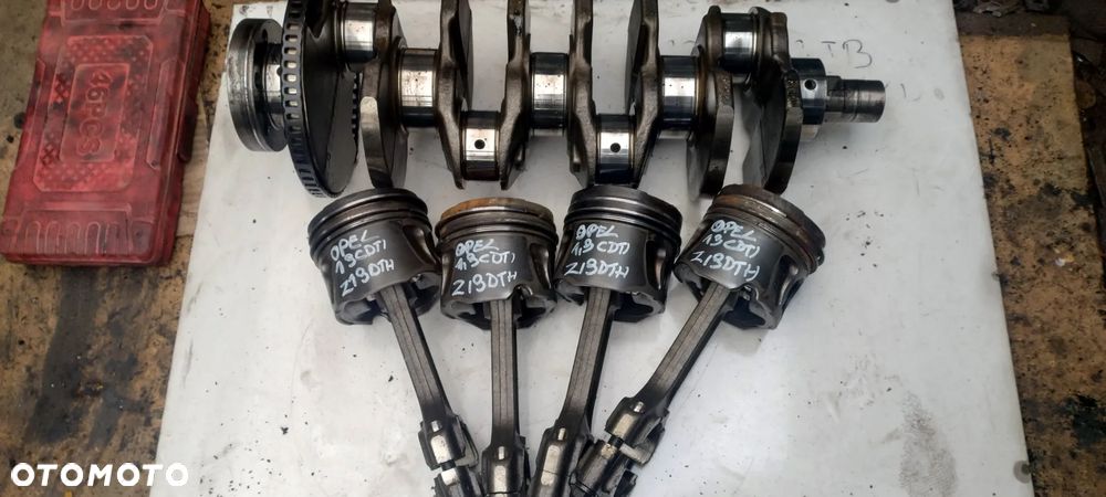 OPEL ASTRA H 1,9CDTI Z19DTH wał korbowy tłok korbowód FIAT ALFA ROMEO 1,9JTD