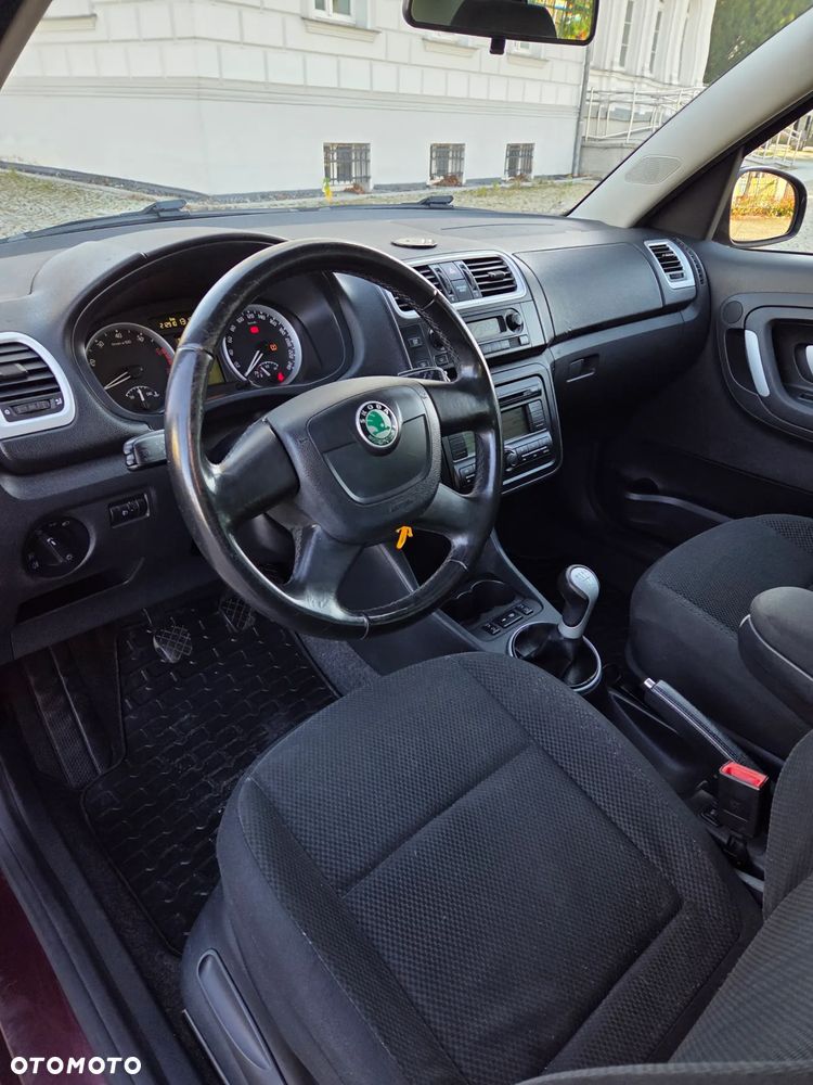 Skoda Roomster 1.6 16V Comfort - 7