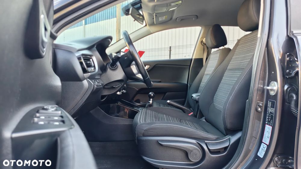 Kia Stonic 1.2 Dream-Team Edition - 5