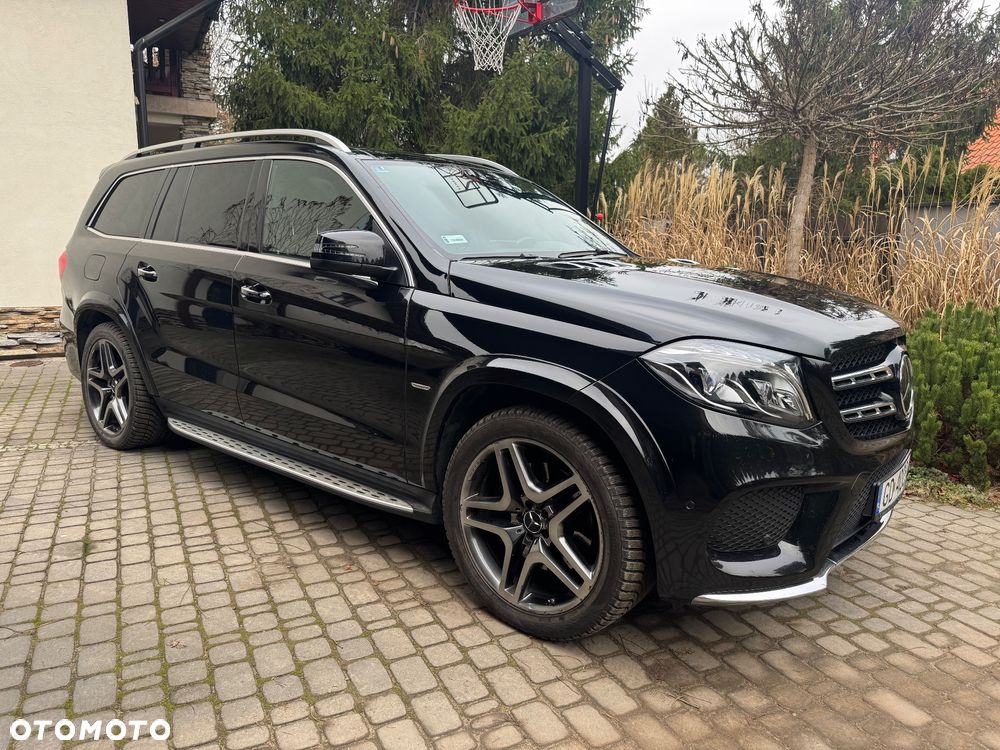 Mercedes-Benz GLS - 2