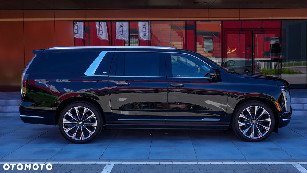 Cadillac Escalade - 7