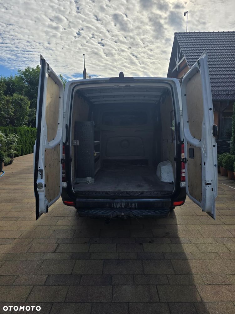 Mercedes-Benz Sprinter - 18
