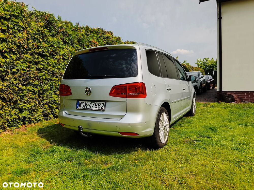 Volkswagen Touran 2.0 TDI DPF STYLE - 37
