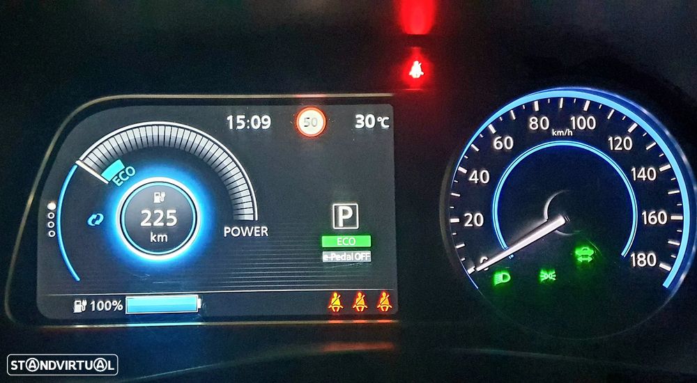 Nissan Leaf N-Connecta - 28
