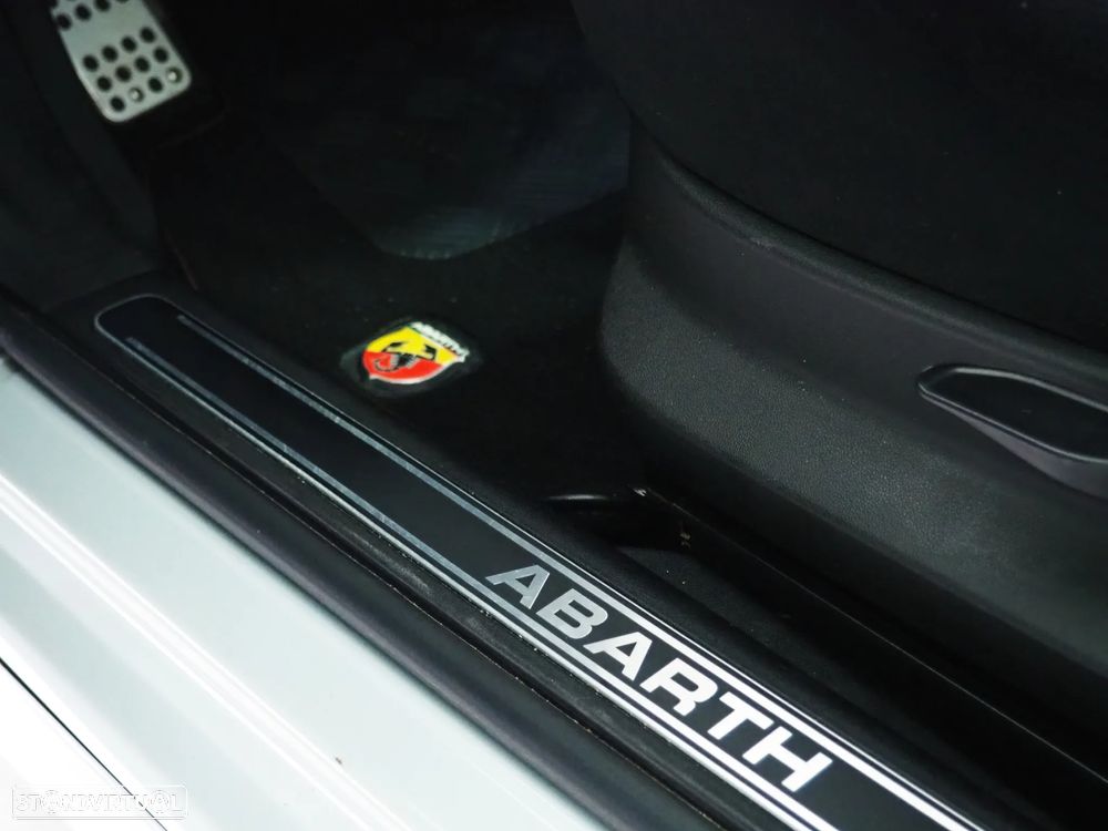 Abarth Punto Evo 1.4 T-Jet SuperSport - 23