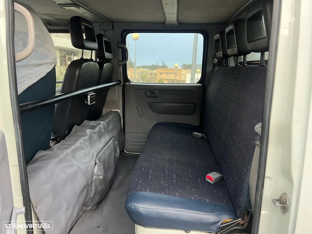 Mitsubishi 3S13D - 5