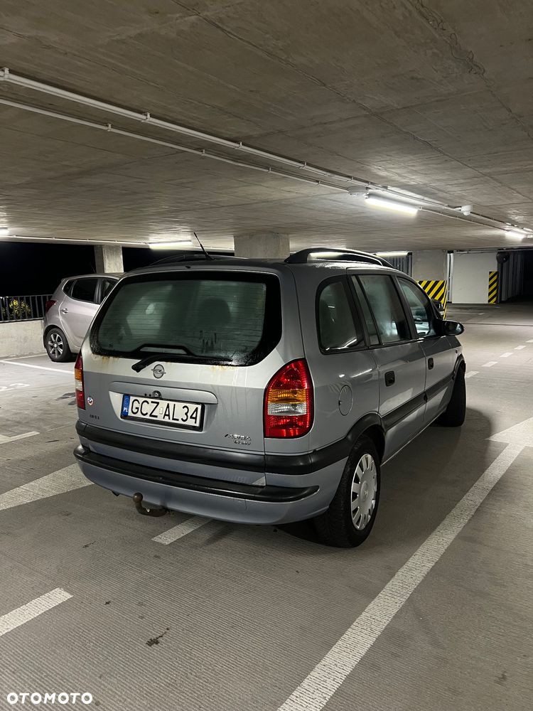 Opel Zafira - 6