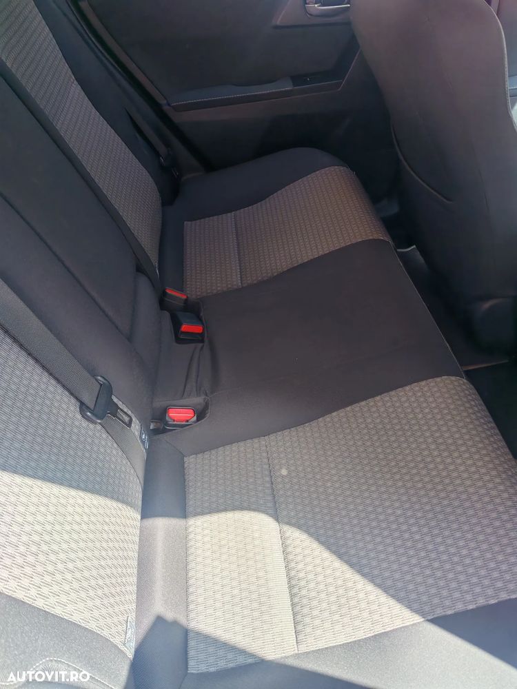 Toyota Auris - 5