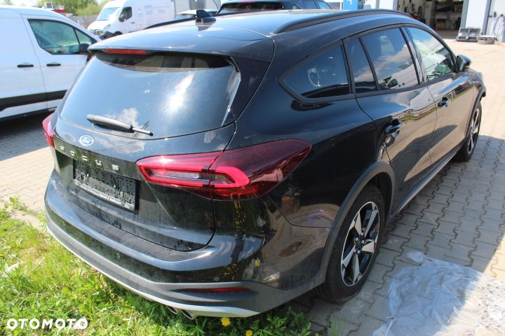Ford Focus 1.0 EcoBoost mHEV Active X - 5