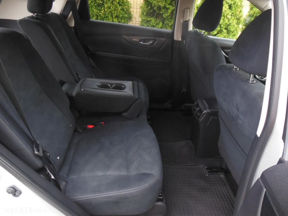Nissan X-Trail 1.6 DCi Tekna 4WD EU6 - 26