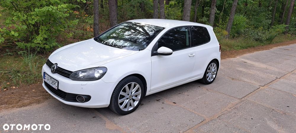 Volkswagen Golf - 1