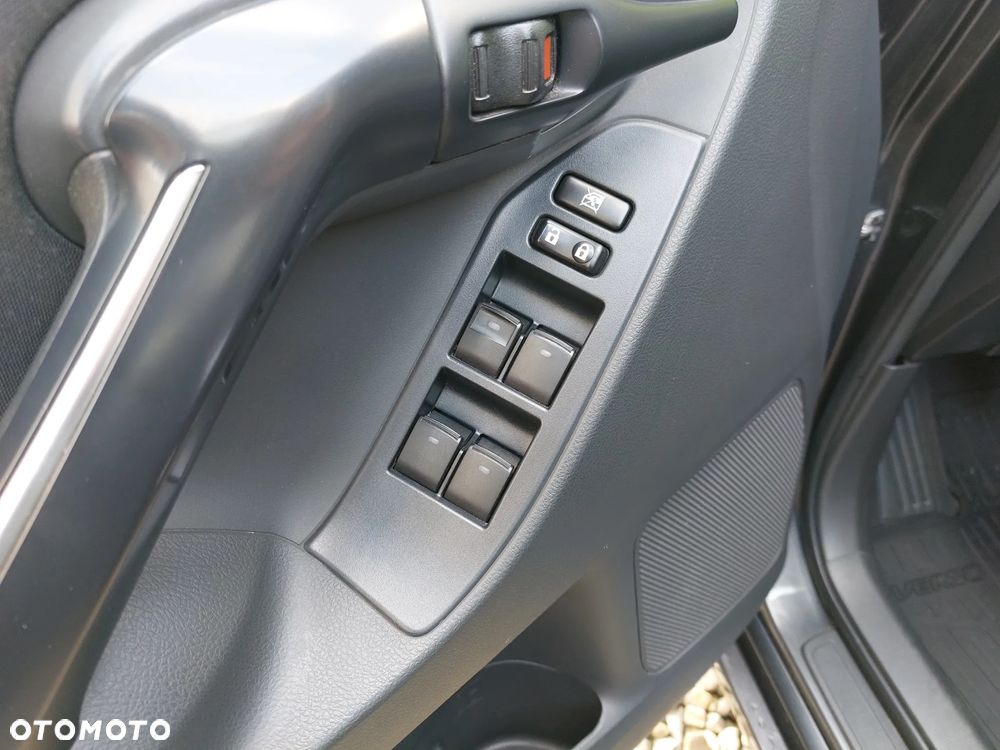 Toyota Verso - 9