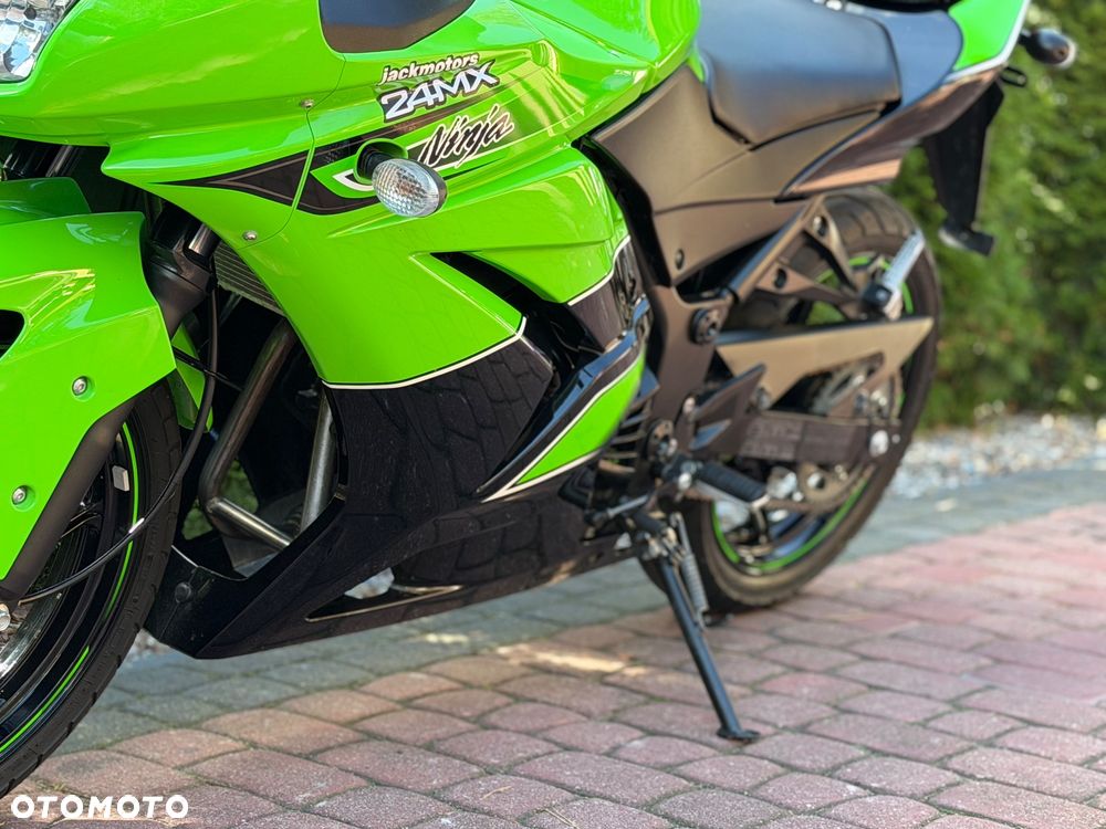 Kawasaki Ninja - 17