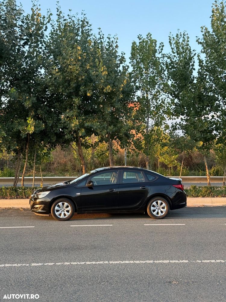 Opel Astra - 5