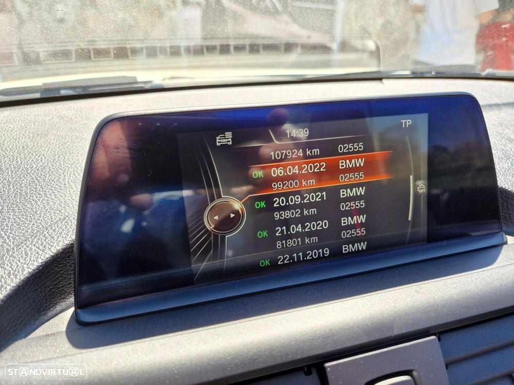 BMW 220 d Coupe Line Sport - 36
