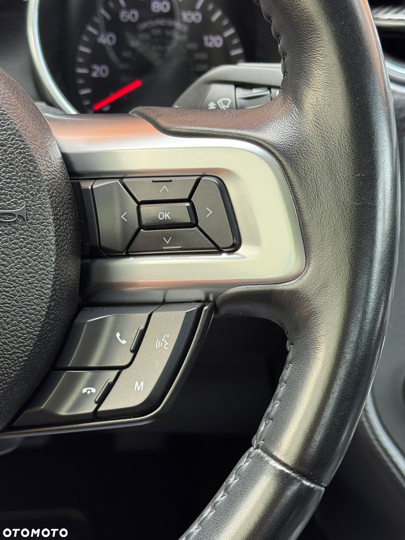Ford Mustang 5.0 V8 GT - 37