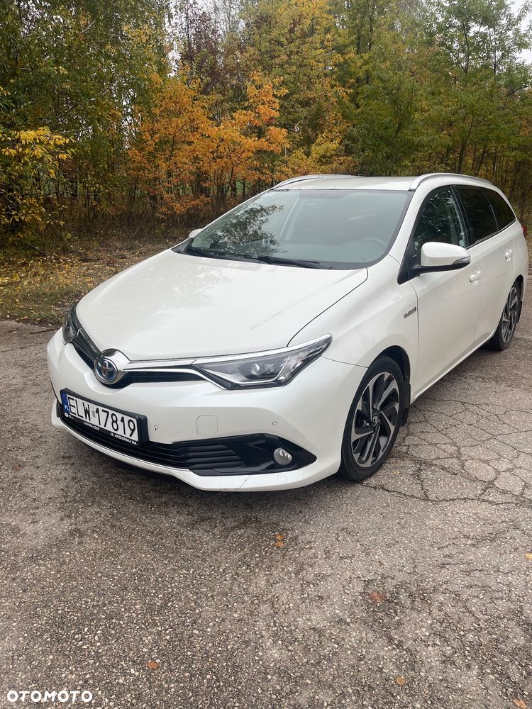 Toyota Auris Hybrid 135 Comfort - 5