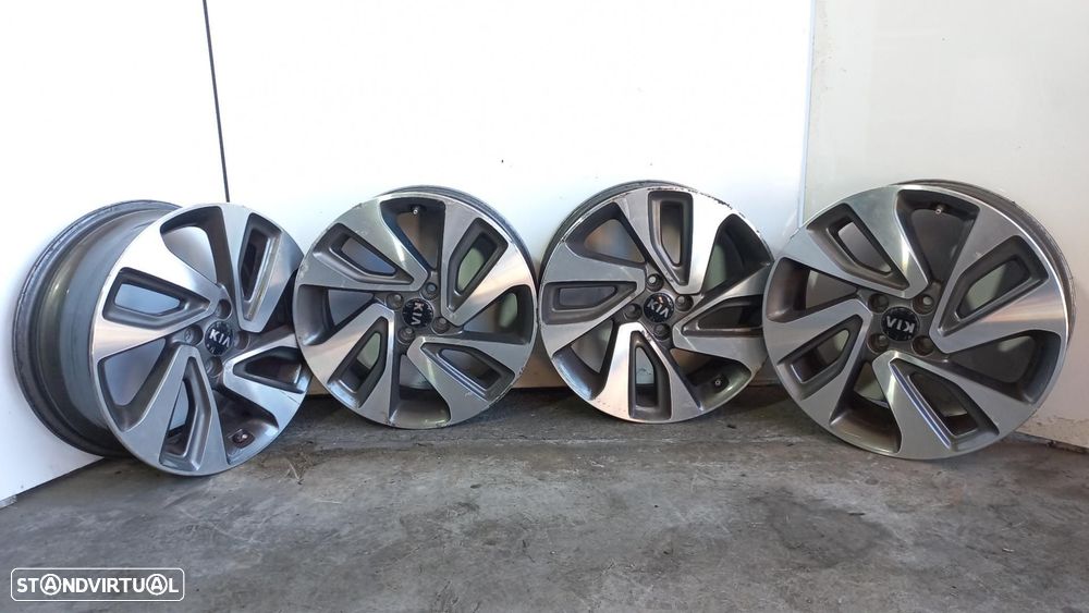 CONJUNTO DE PNEUS KIA RIO UB - 1