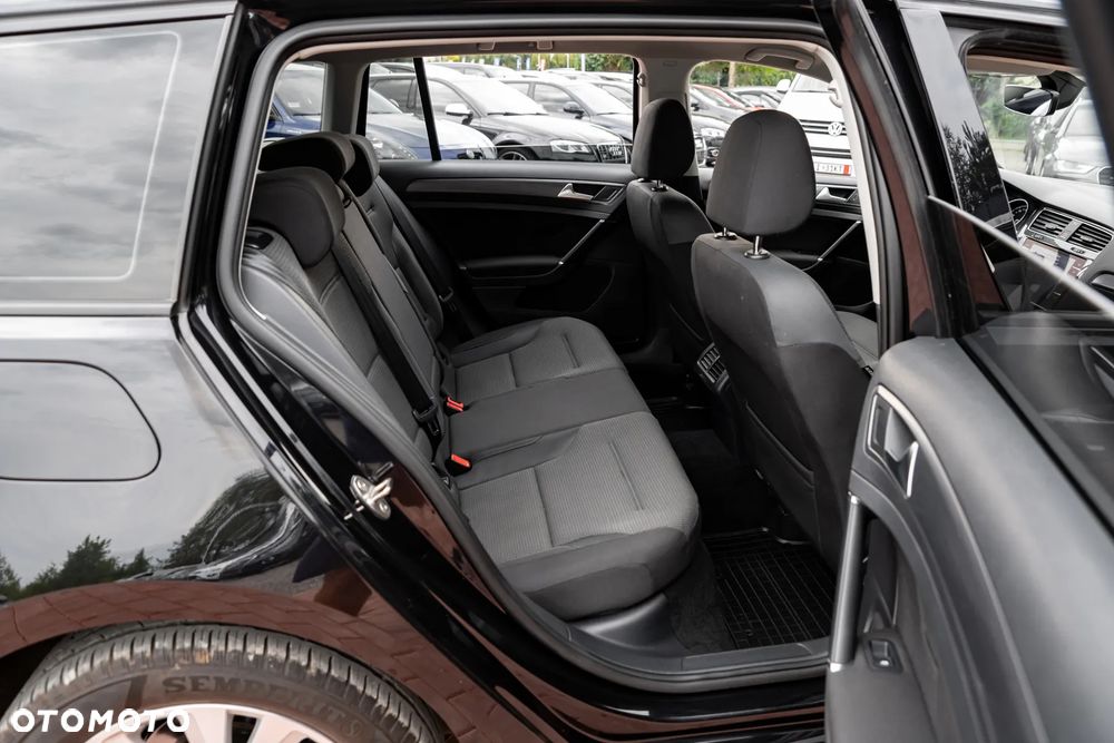Volkswagen Golf Variant 1.4 TSI (BlueMotion Technology) DSG Comfortline - 21