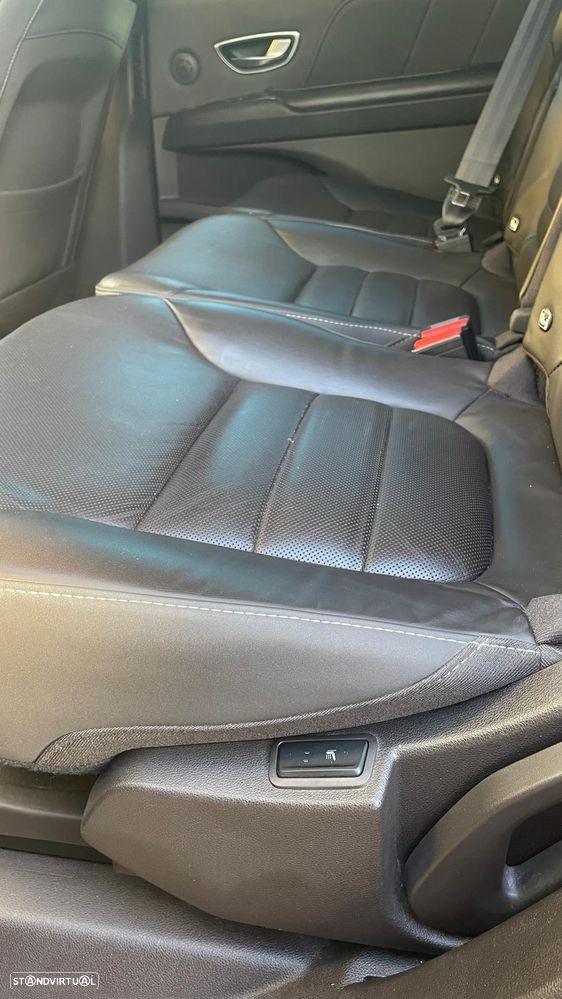 Renault Espace 1.8 TCe Initiale Paris 7L EDC - 18