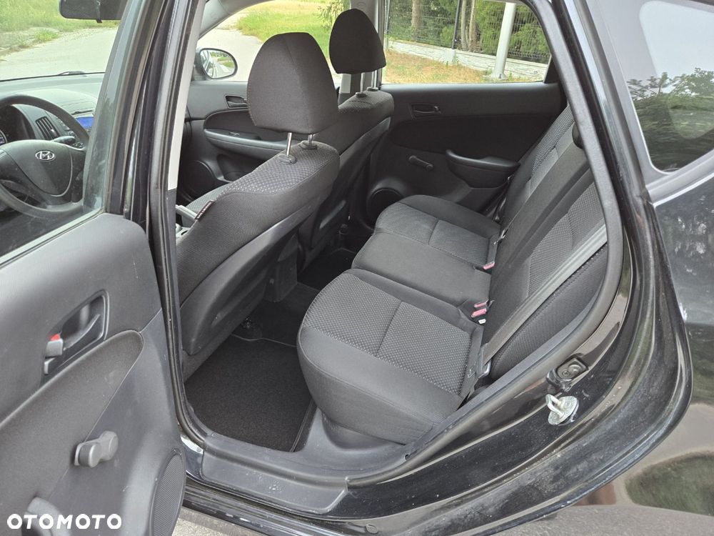 Hyundai i30 1.6 CRDi Blue Classic - 4