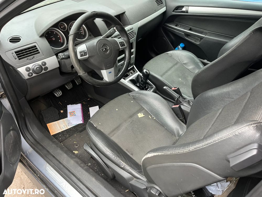 Dezmembrez Opel Astra H GTC gri Z163 OPC 1,9 diesel 6+1  Z19DTH-EDS1 140kw - 13