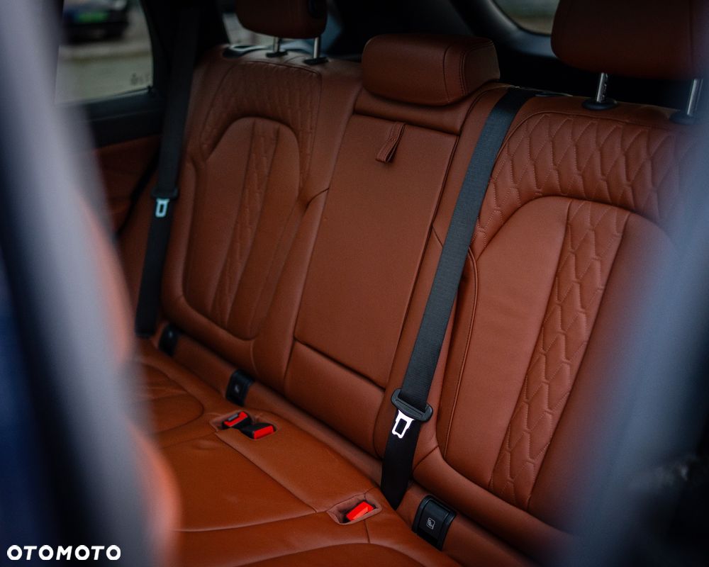 BMW X5 - 30