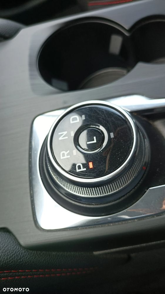 Ford Kuga 2.5 FHEV FWD ST-Line - 27