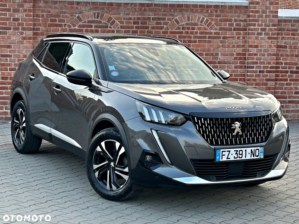 Peugeot 2008 1.2 PureTech GT Line S&S - 32