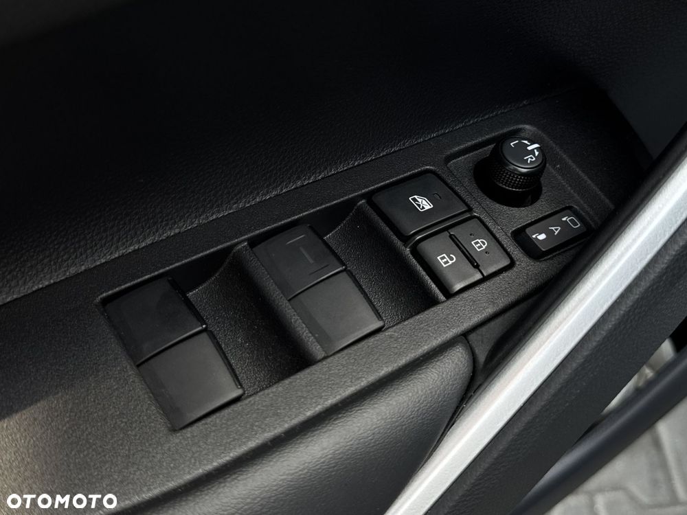 Toyota Corolla Cross 2.0 Hybrid Executive - 30