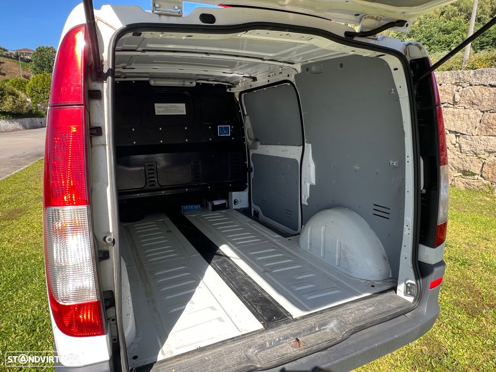 Mercedes-Benz Vito Compacta CREW - 20