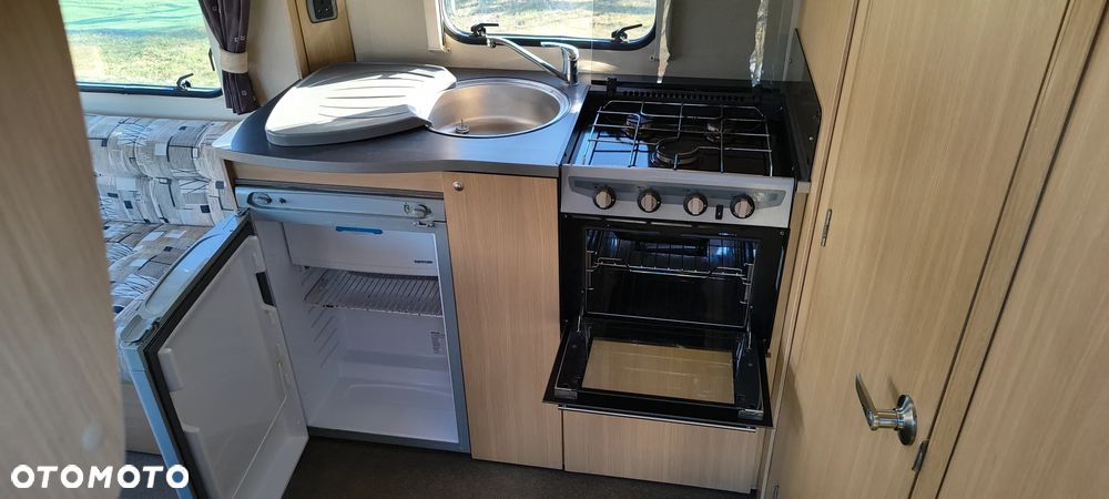 Elddis Firestorm - 21