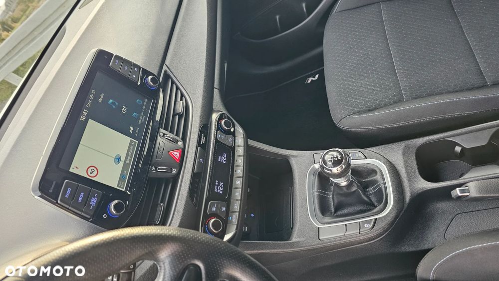 Hyundai i30 N 2.0 T-GDI - 27