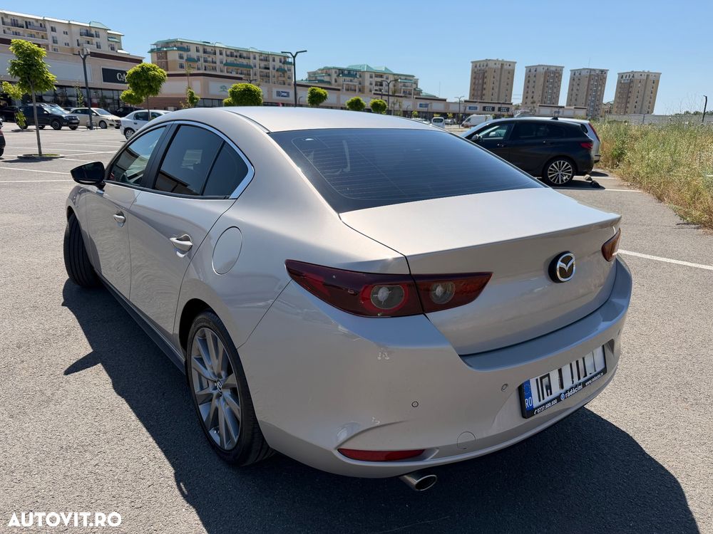 Mazda 3 e-SKYACTIV-G 150 M HYBRID DRIVE EXCLUSIVE-LINE - 18