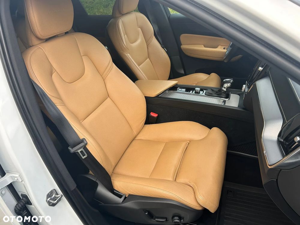 Volvo XC 60 T6 AWD Inscription - 18