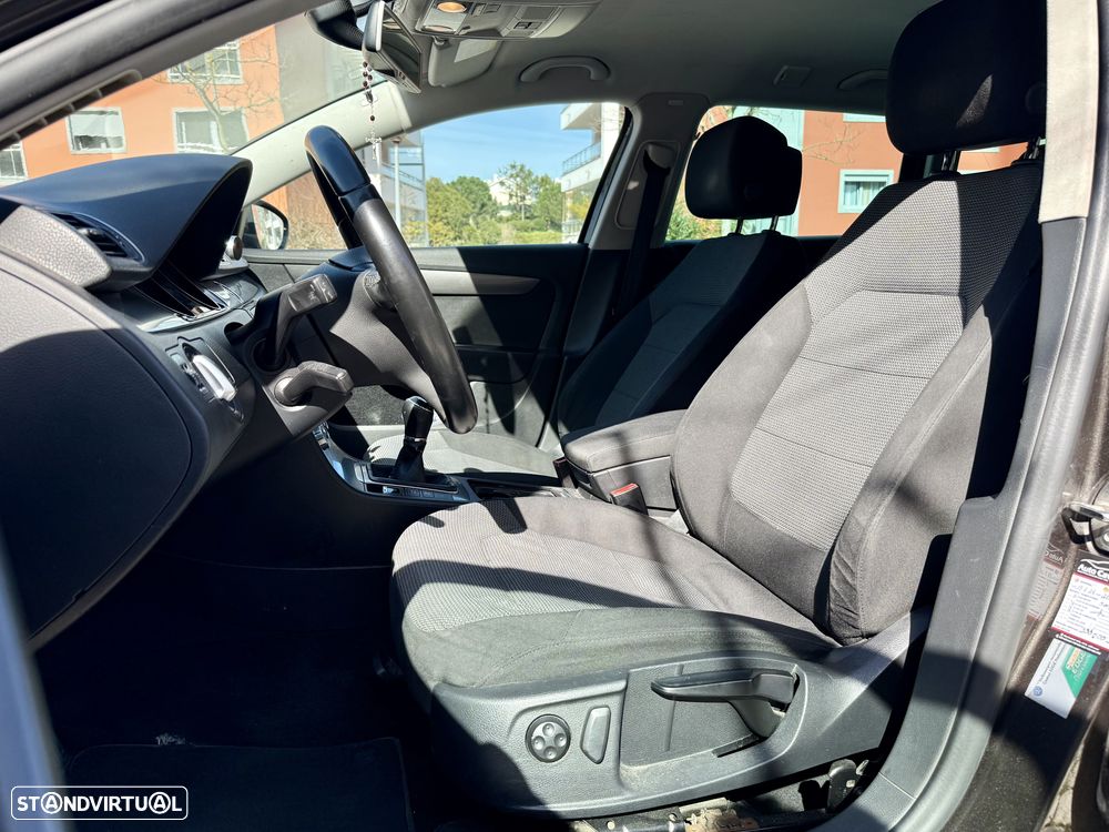 VW Passat Variant 1.6 TDI BlueMotion - 10