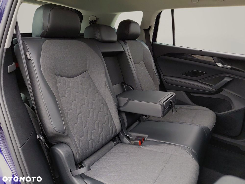 Volkswagen Tayron 2.0 TDI SCR 4Mot Elegance DSG - 13